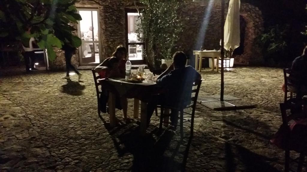 Agriturismo Tenuta La Siesta Галиполи Екстериор снимка