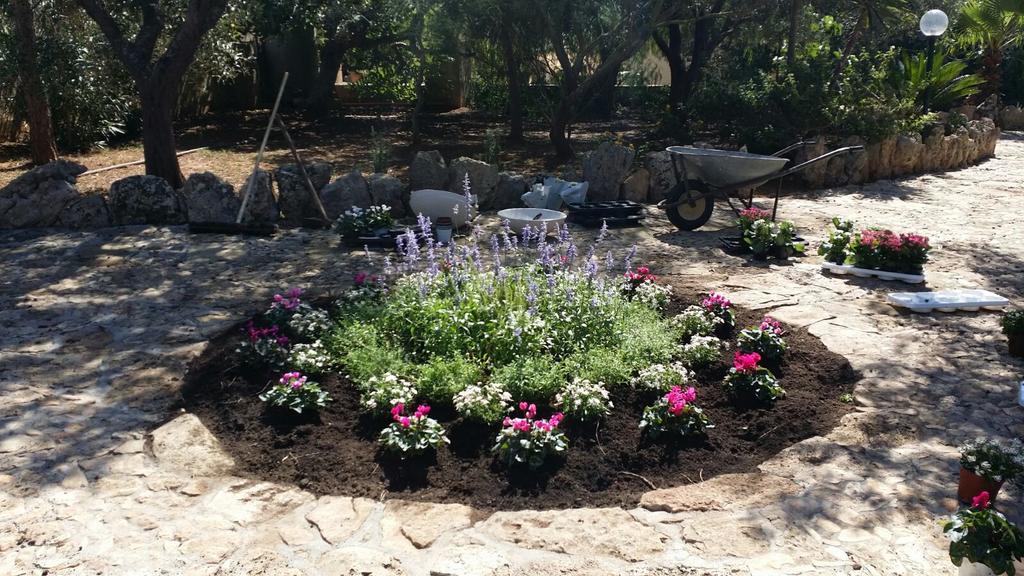 Agriturismo Tenuta La Siesta Галиполи Екстериор снимка