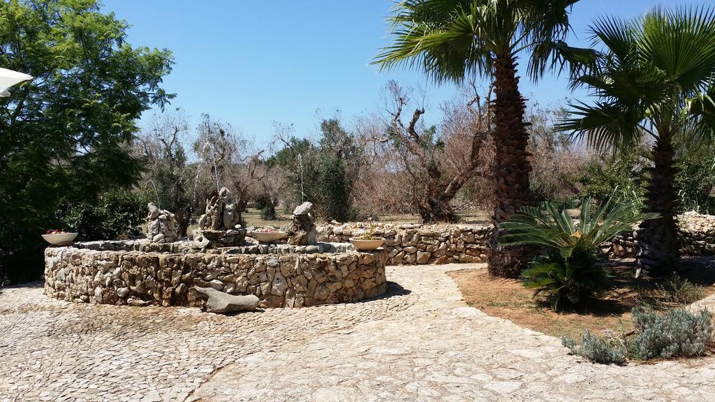 Agriturismo Tenuta La Siesta Галиполи Екстериор снимка