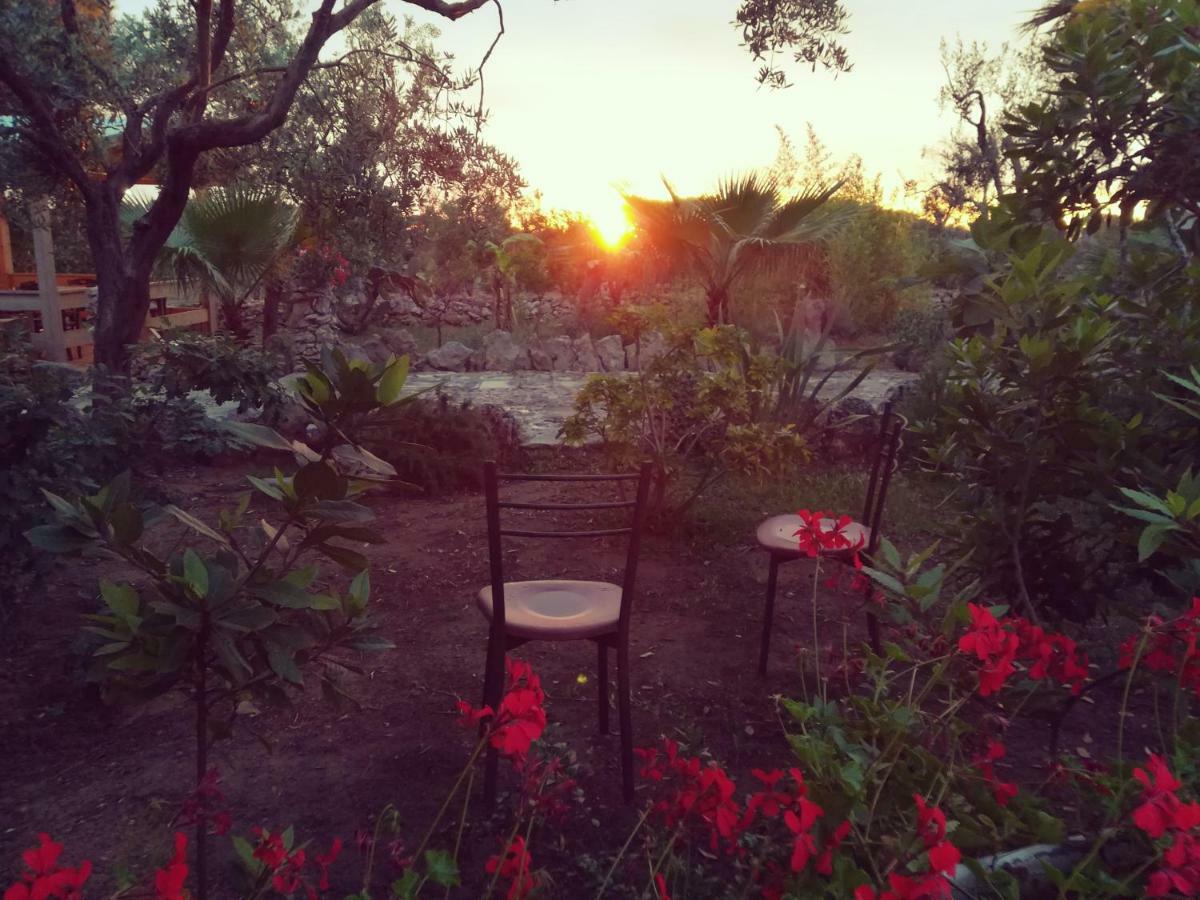 Agriturismo Tenuta La Siesta Галиполи Екстериор снимка