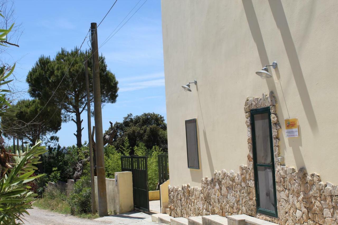 Agriturismo Tenuta La Siesta Галиполи Екстериор снимка