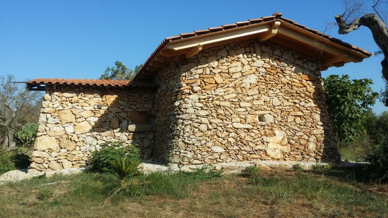 Agriturismo Tenuta La Siesta Галиполи Екстериор снимка